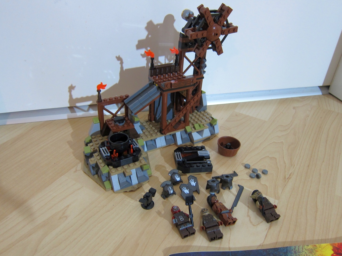 9476_set_details.jpg