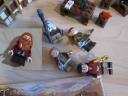 79004_set_minifigs.jpg