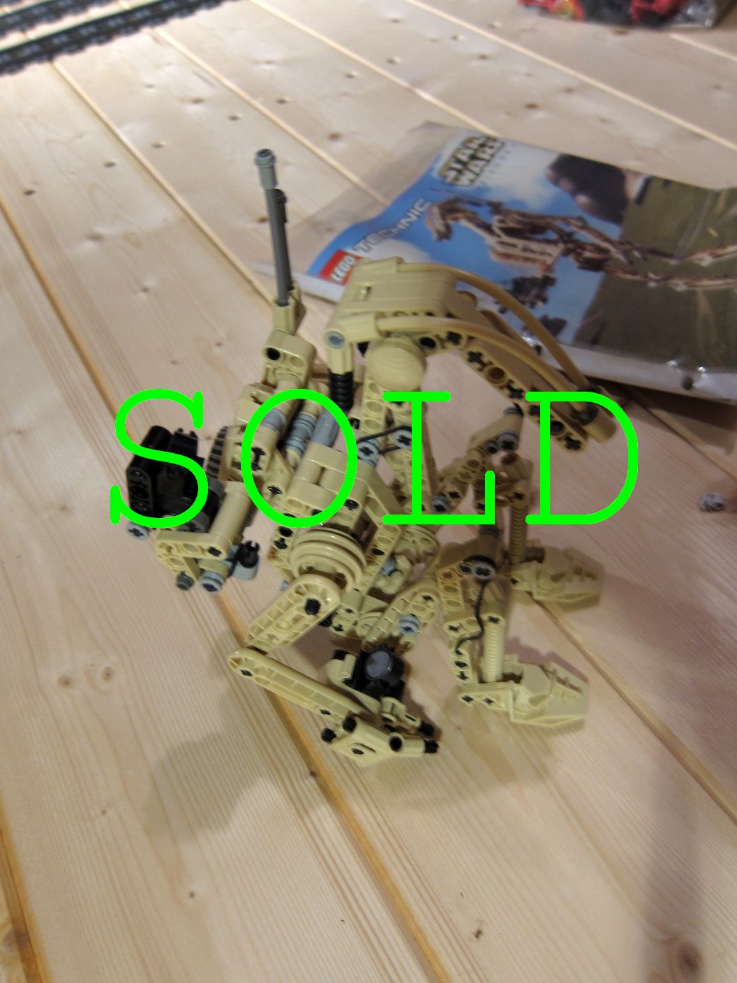8001_star_wars_droid.jpg