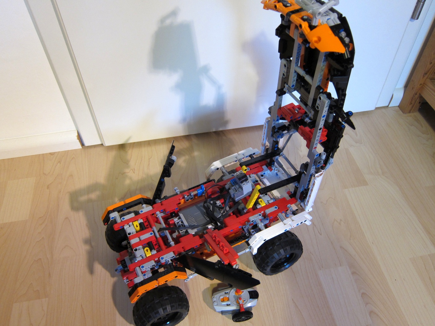 9398_crawler_batterie_box.jpg
