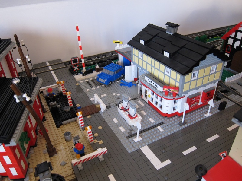 03_layout_oct_2011.jpg