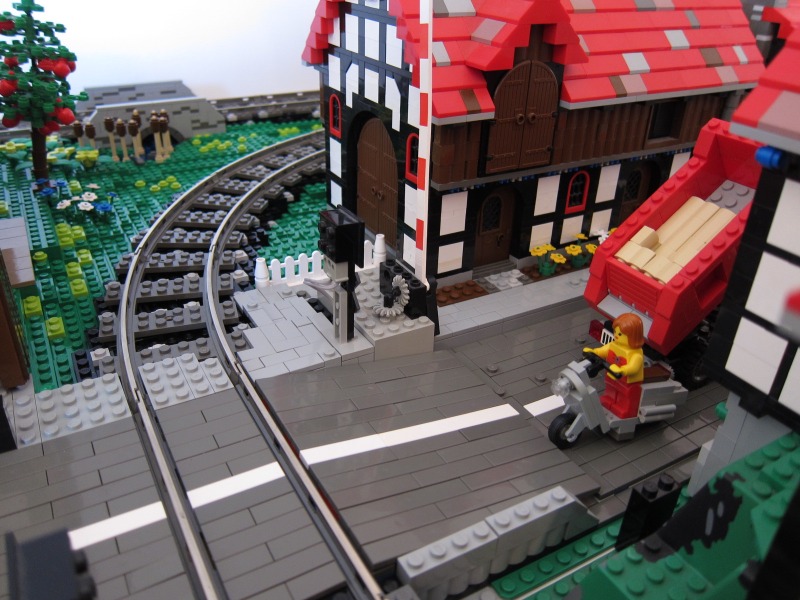 09_layout_oct_2011.jpg