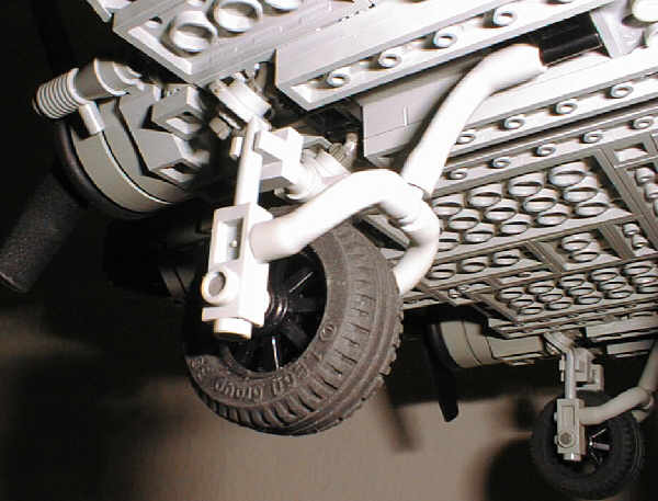 06_landing_gear_halfback.jpg