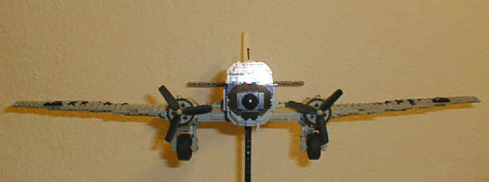 09_dc3_frontview.jpg
