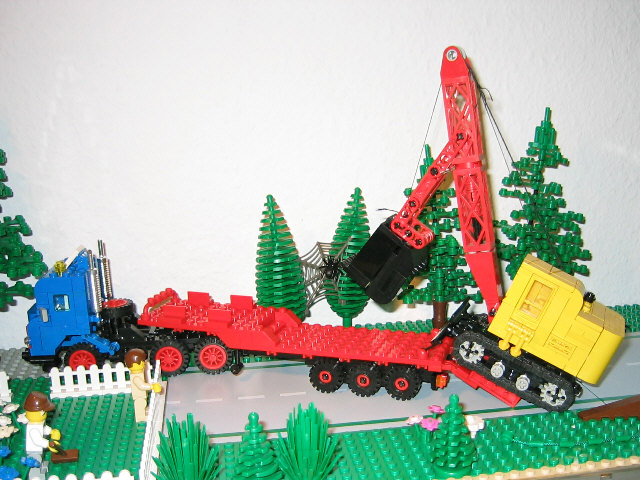 65_flatbed_unloading.jpg