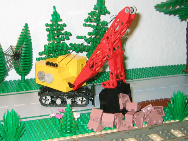 66_excavator_working.jpg