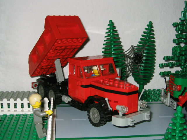 41_red_tipper_atwork.jpg