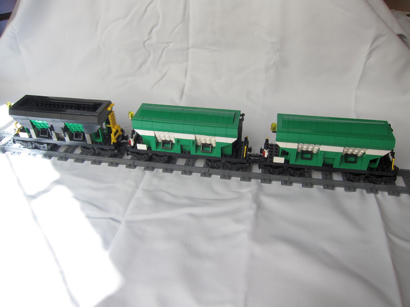 t016_hopper_original_green_green.jpg