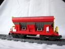 t003_hopper_red.jpg