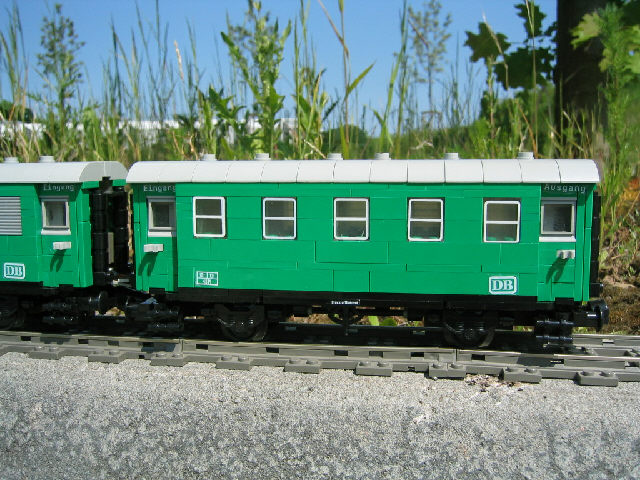 06sideview_car1.jpg