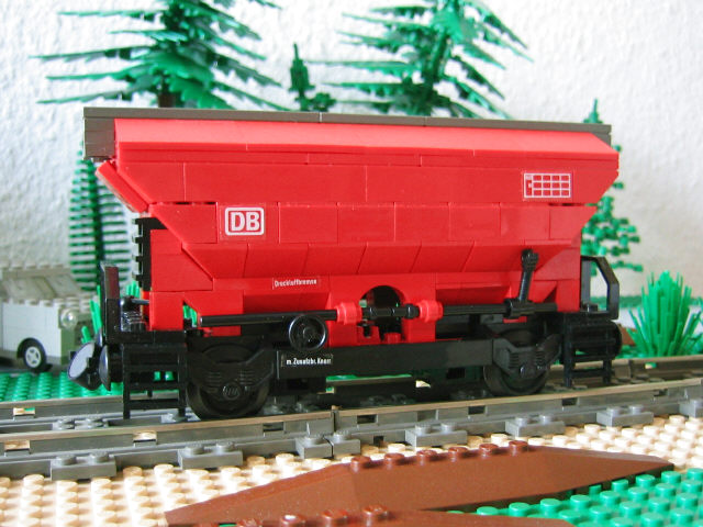 48red_hopper.jpg