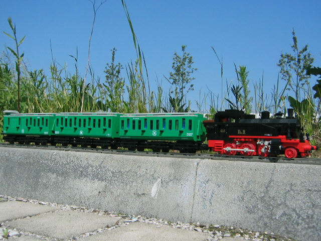 04_prussian_train.jpg