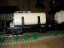 31sideview_tankcar.jpg