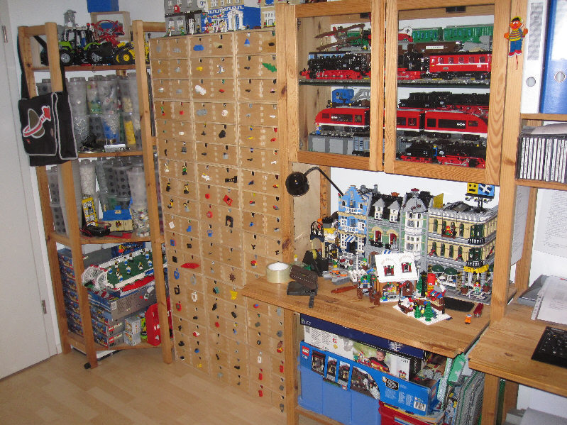 450_storage_and_display.jpg