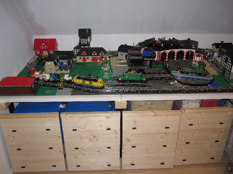 470_roundhouse_area.jpg