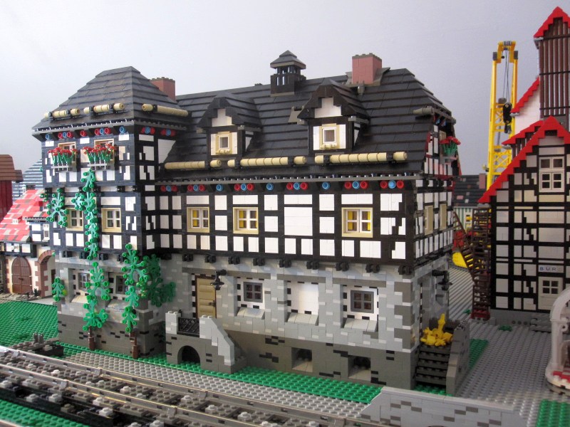 21_new_building_rear.jpg