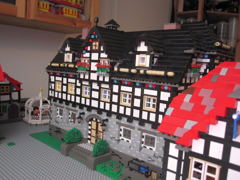 30_new_main_facade.jpg