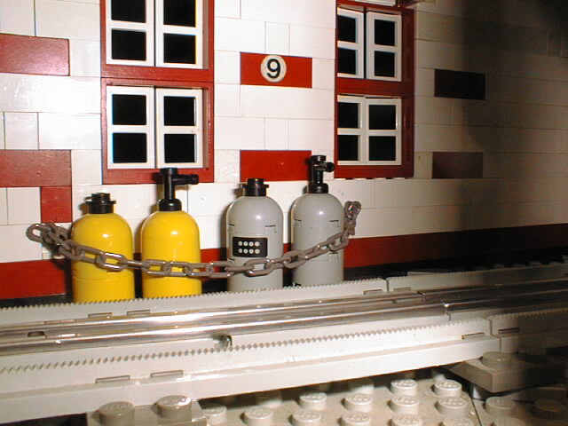 27_gas_bottles.jpg