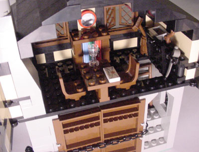 5interior.jpg