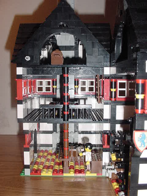 taverninterior2.jpg
