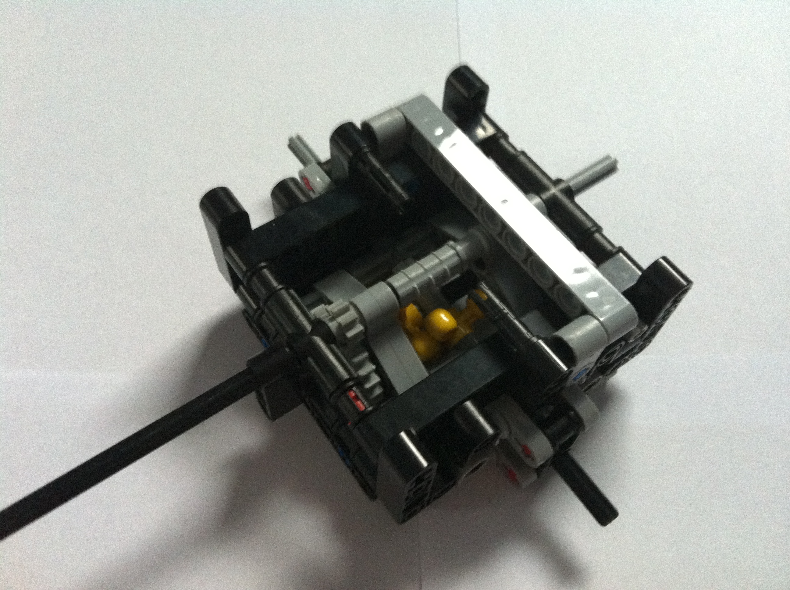 trial_axle.jpg