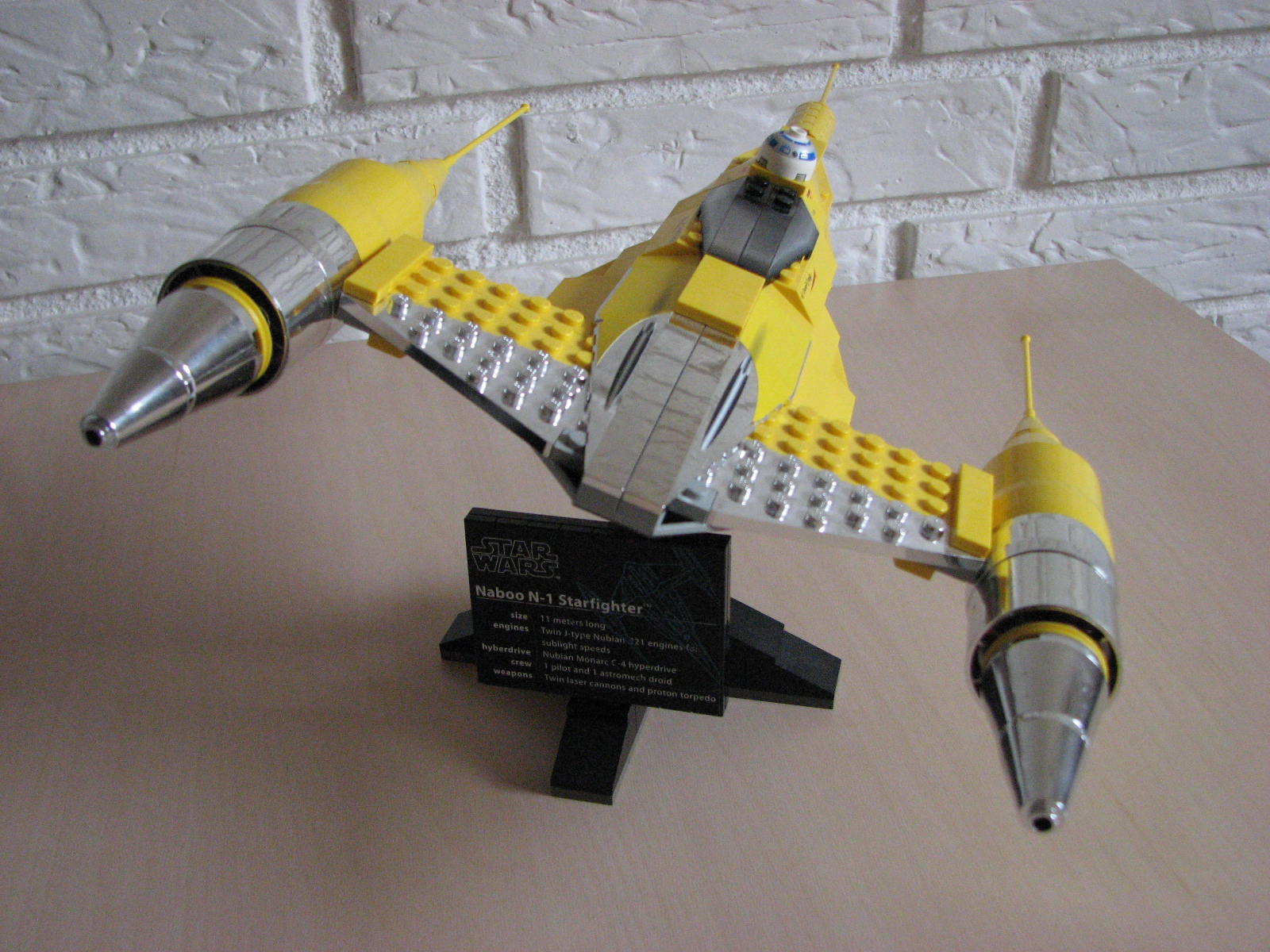 naboo_starfighter.jpg