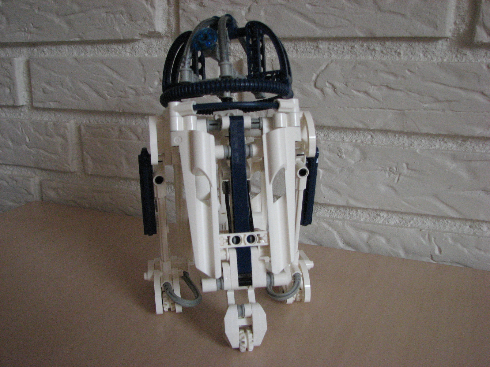 r2-d2.jpg