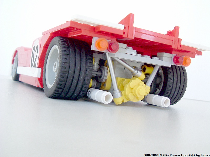 alfaromeot33p14.jpg