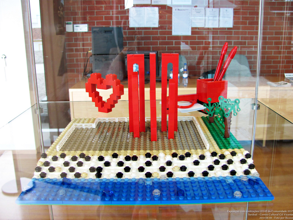 0937sardoal2010-p066-biczzz.jpg