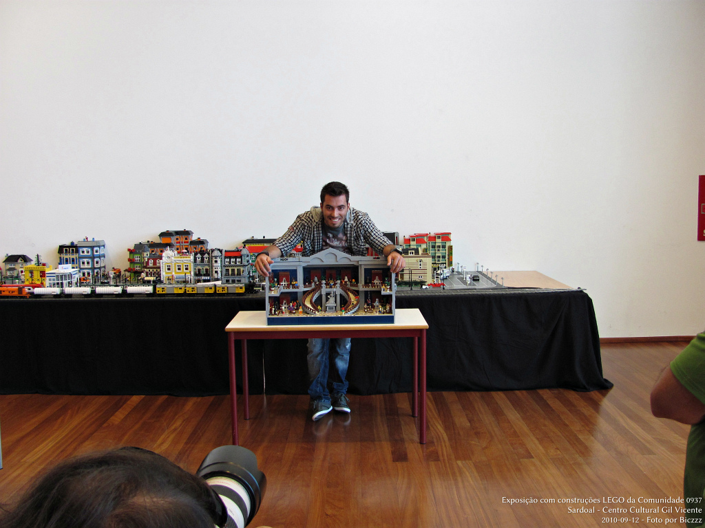 0937sardoal2010-p215-biczzz.jpg