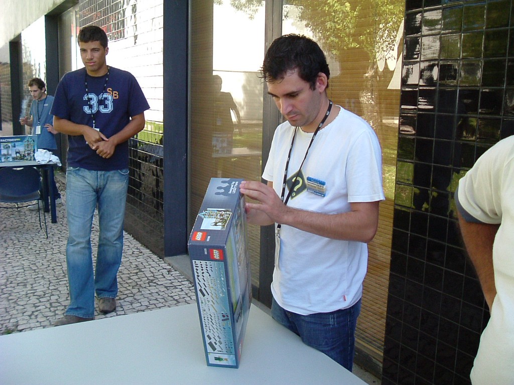 z0937viana08p166.jpg