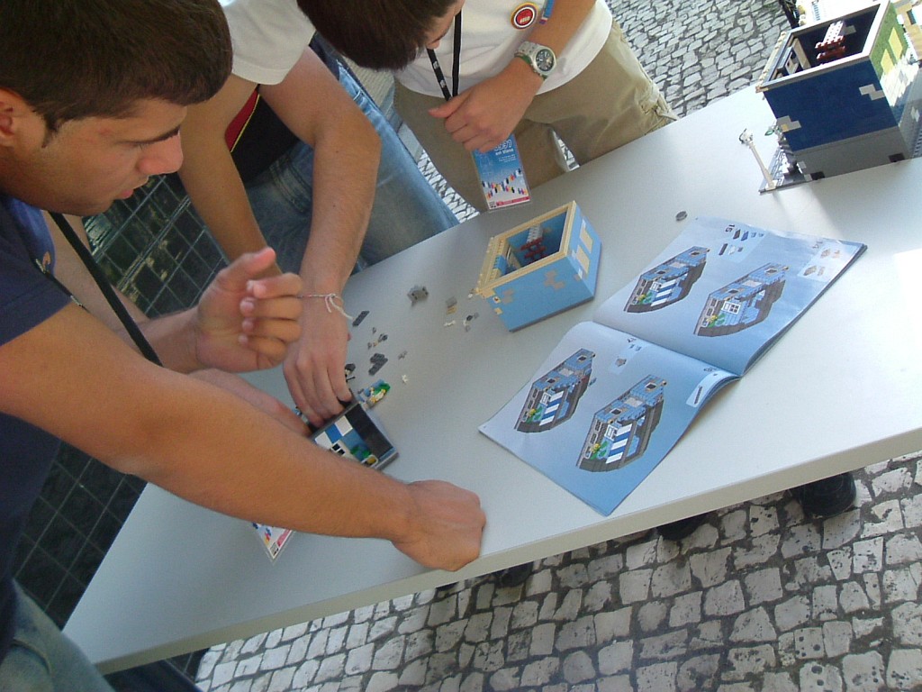 z0937viana08p206.jpg