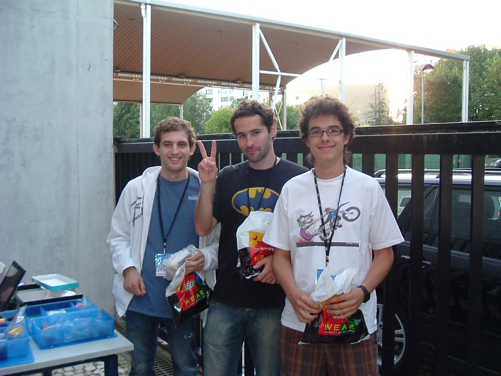 z0937viana08p256.jpg