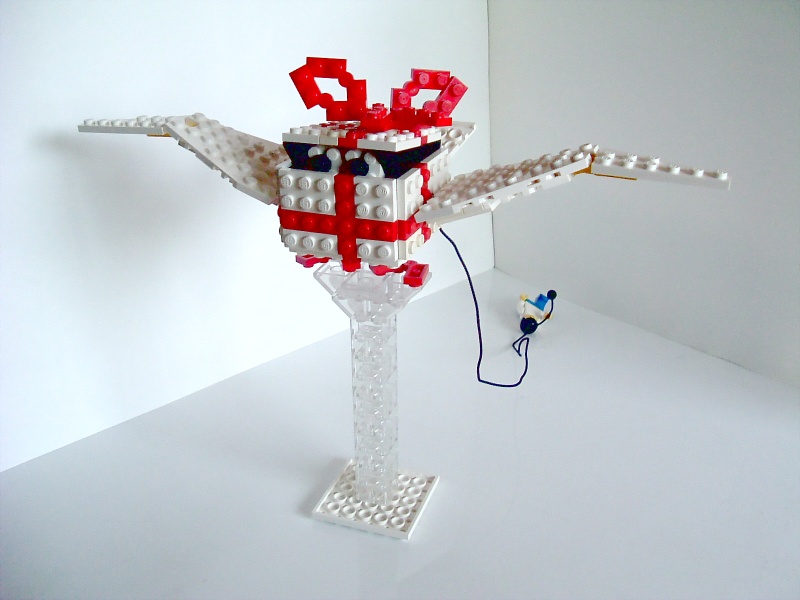 flyingpresentp01.jpg