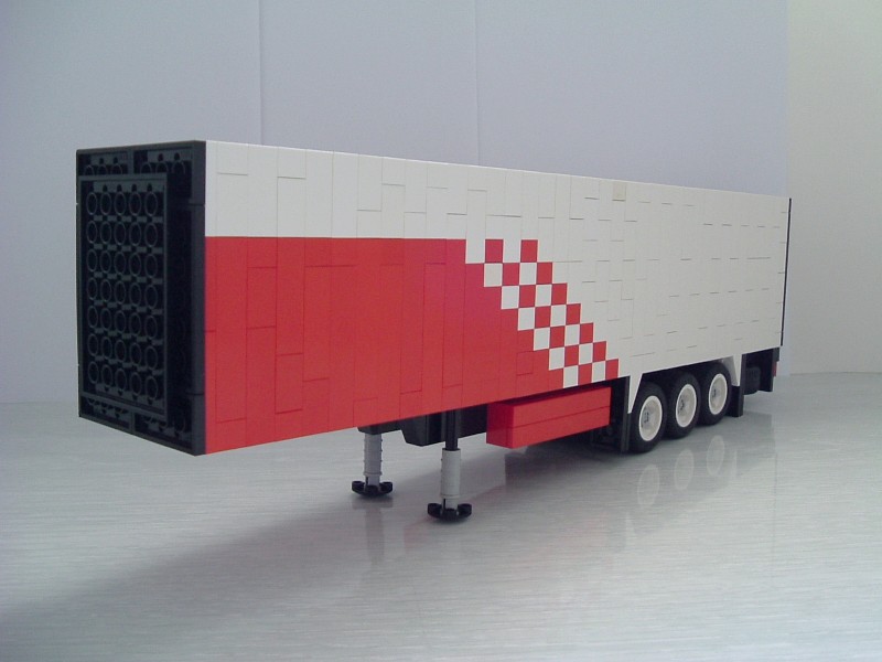 renaultmagnum233.jpg