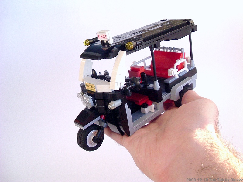 ztuktuk_pa26.jpg