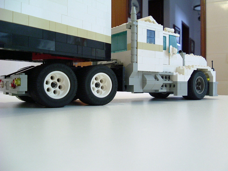bigtruck05.jpg