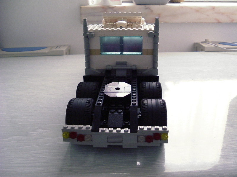 bigtruck11.jpg