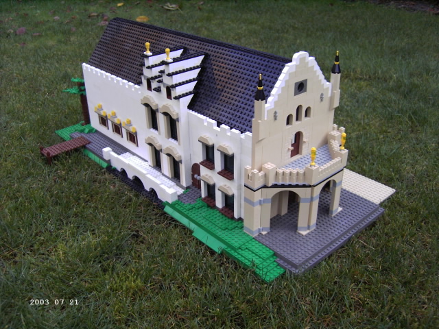 castle.jpg