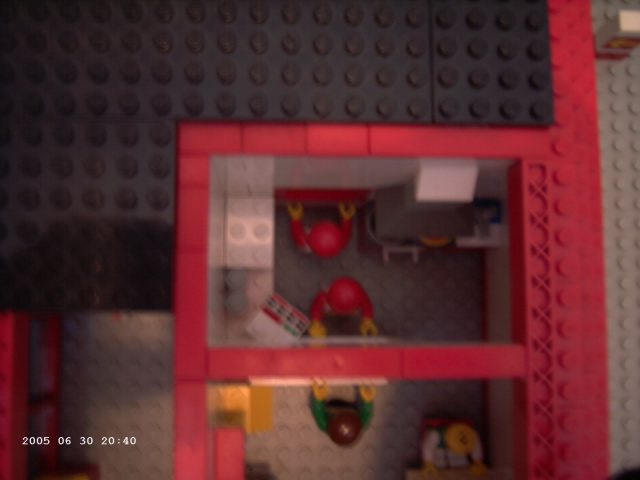 cluckin_bell_kitchen.jpg