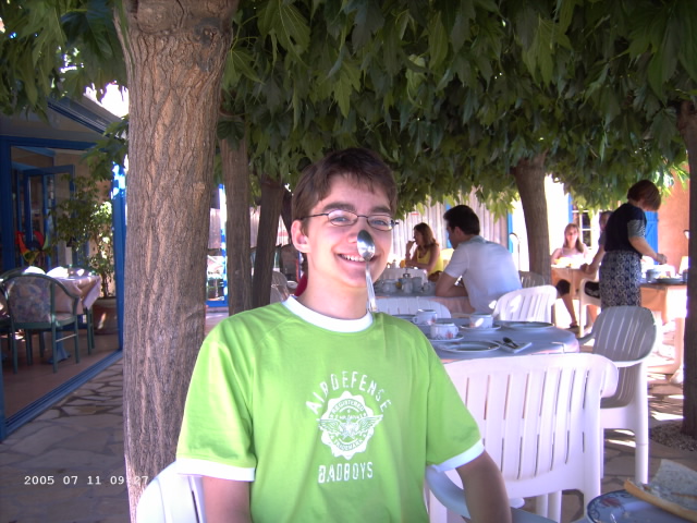 the_man_with_the_spoon.jpg