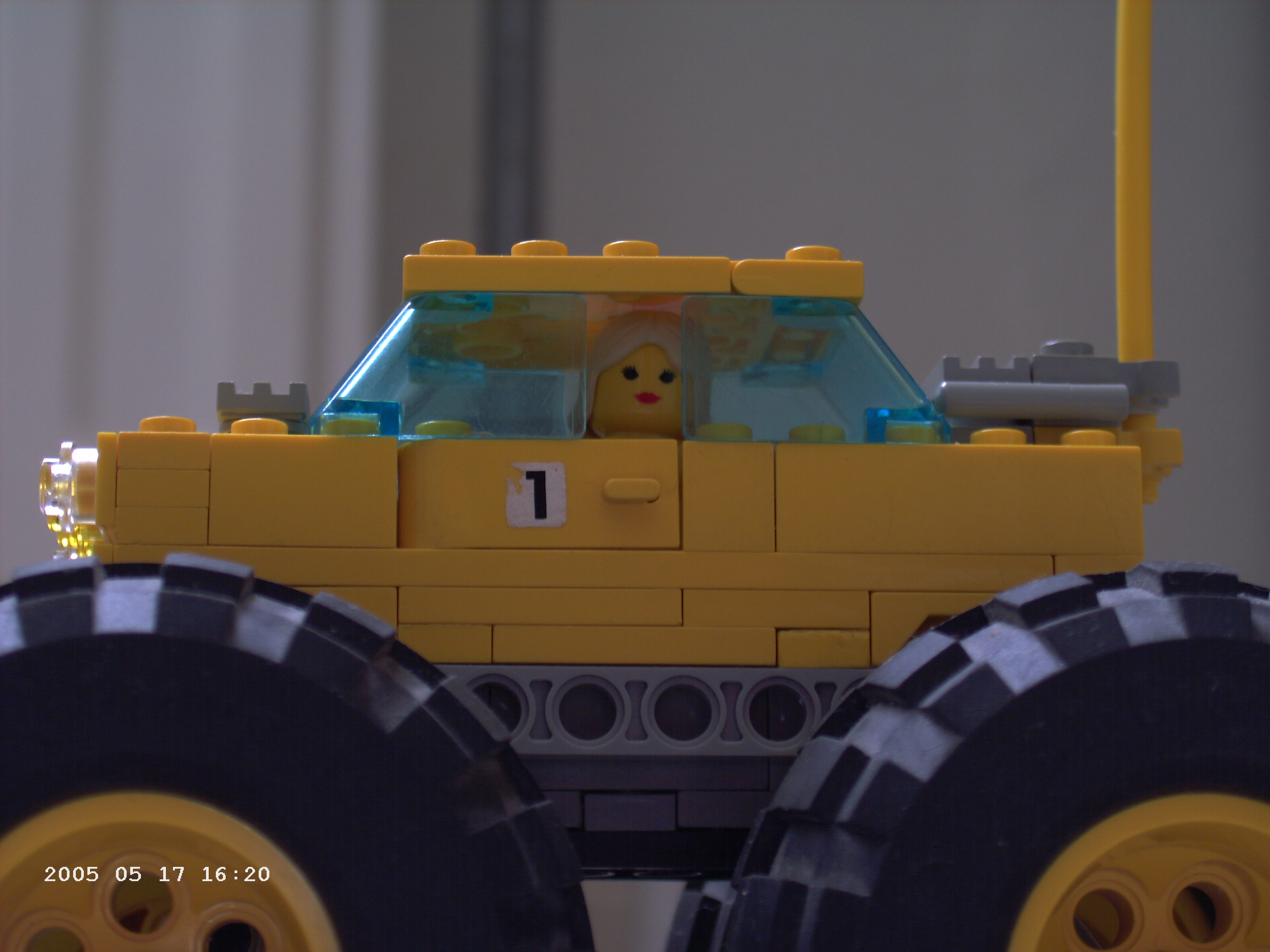 monster_truck_britney_spears.jpg