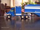 the_lego_truck_bleu_1.jpg