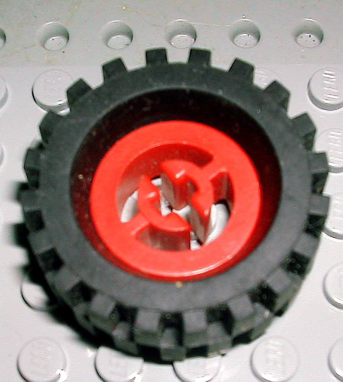 3482c02red.jpg