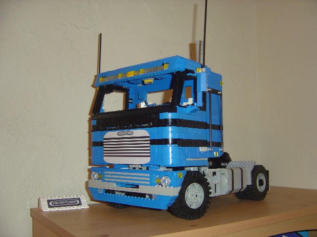 argosy_day_cab_front_three_quarter.jpg
