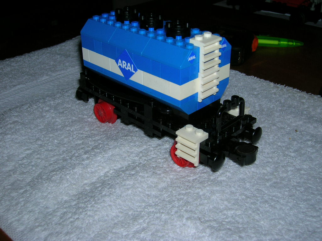 i_-_aral_tankwagon_-2.jpg