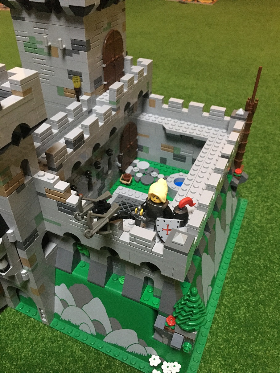 03_-_alice_mountain_fortress-2.jpg