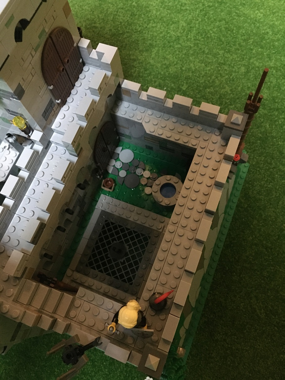 03_-_alice_mountain_fortress-3.jpg