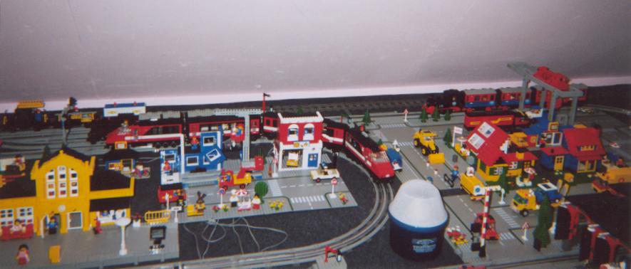 left-view-of-layout.jpg