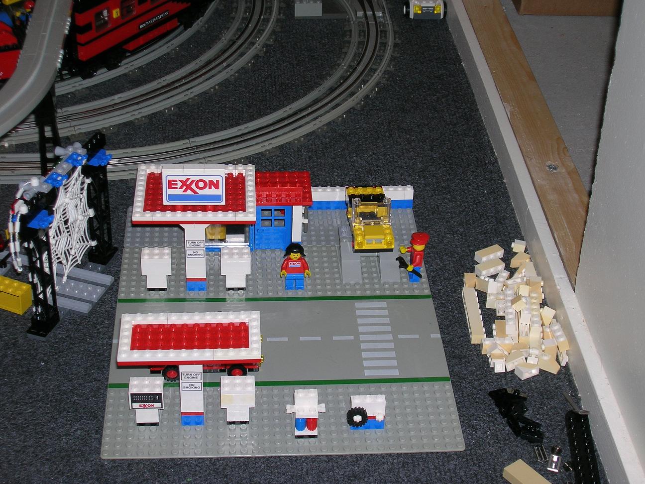 exxon_6375.jpg